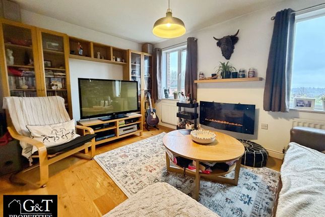 30 Bickon Drive, Brierley Hill photo 2