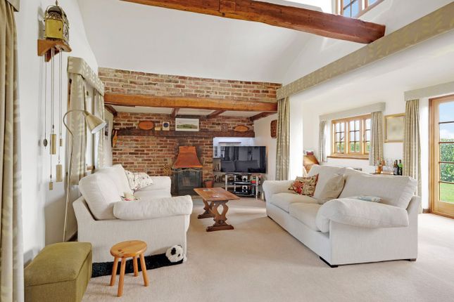 Oak Cottage, Lymington Road, Lymington photo 2