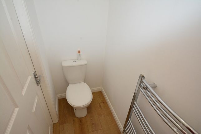 38, Ash Tree Avenue, Droylsden photo 5