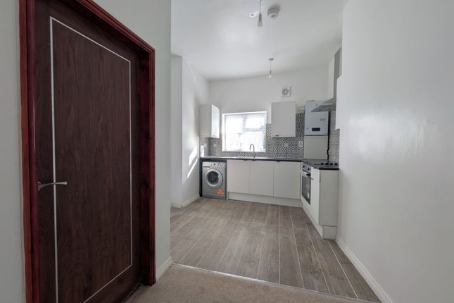 9b, High Street, Ferryhill photo 3