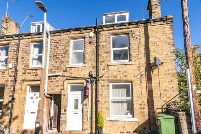 Terraced house to rent in Primrose Hill Road, Huddersfield