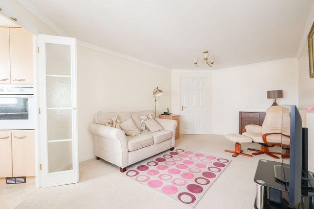 47 Marina Court 9-19 Mount Wise, Newquay photo 4