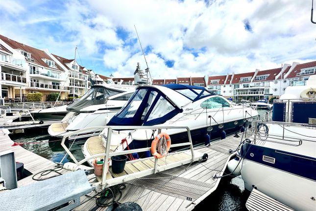 66, Moriconium Quay, Poole photo 2
