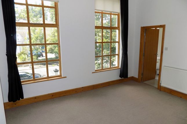27 Parkfield Road, Liverpool photo 4