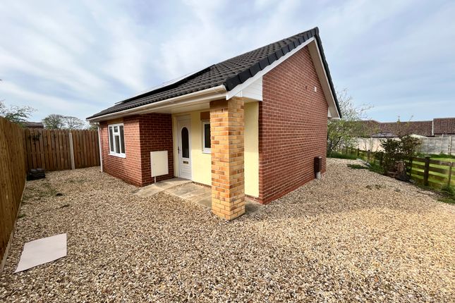 Bungalow to rent in Bourne Road, Grantham