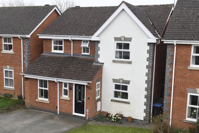16, Paddock Close , Bidford upon Avon photo 4