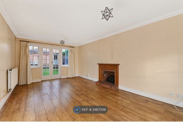 Armourers Close, Bishop's Stortford photo 4