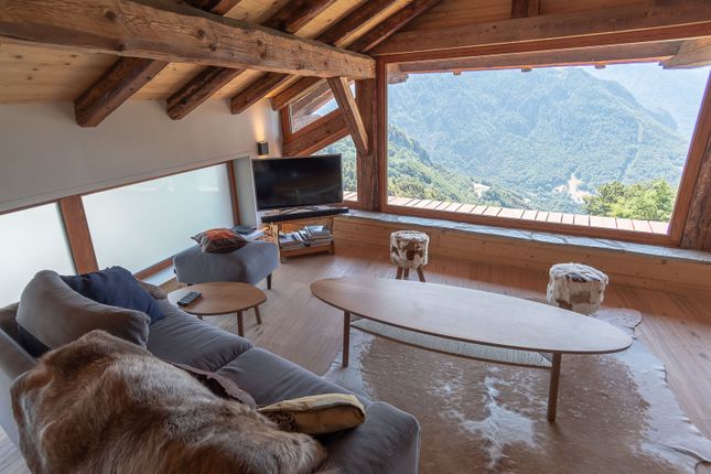 Thumbnail Detached house for sale in 73600 Hautecour, Near Moûtiers, Savoie, Rhône-Alpes, France