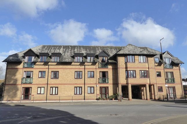Thumbnail Flat for sale in Millers Court, Shortmead Street, Biggleswade, Bedfordshire