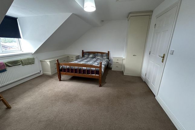 Flat 5, Parish Court, Areley Common, Stourport-On-Severn photo 4