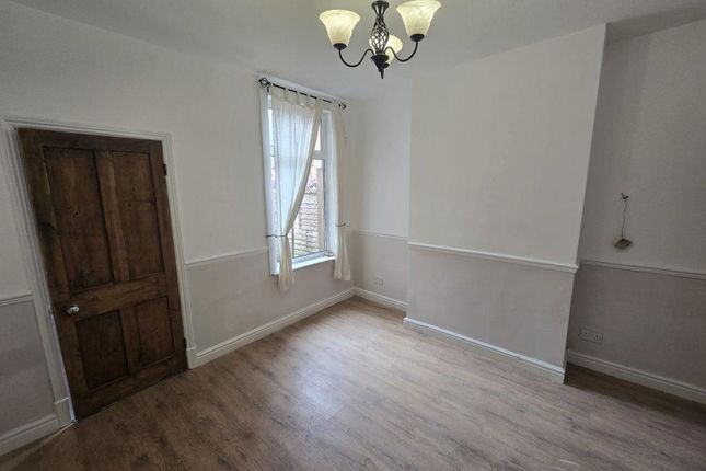 31, Bassett Street, Leicester photo 4