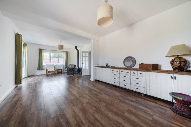 Sunnyside, Clydesdale Road, Corsham photo 3