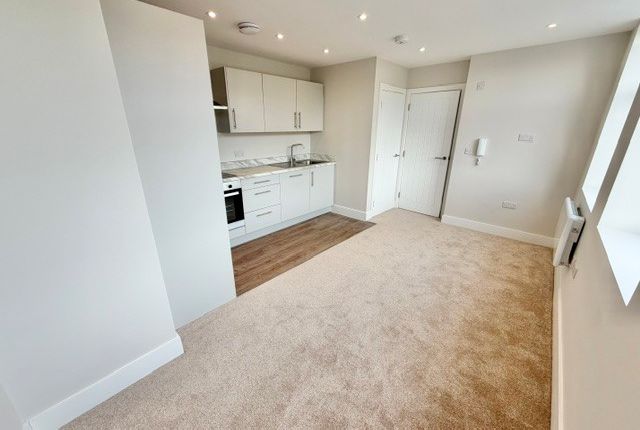 Apt 106, Halifax photo 4