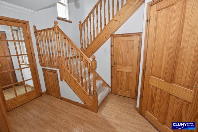 77, Knockomie Rise, Forres photo 2