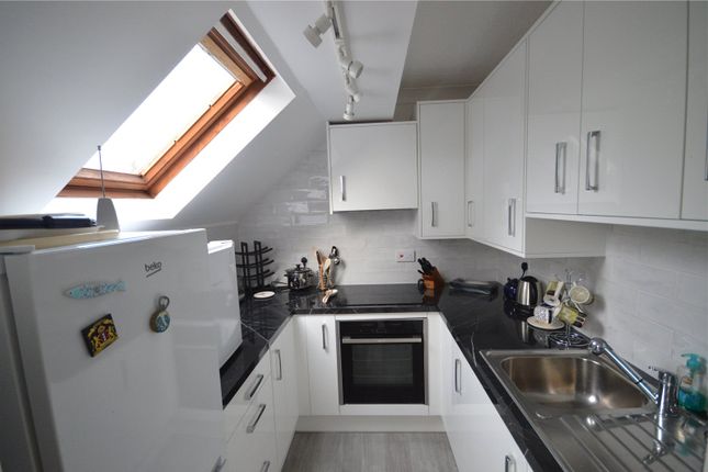 Flat 20 Redwood Manor,, Tanners Lane, Surrey photo 3
