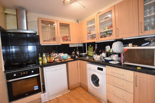 Thumbnail Maisonette to rent in Clem Attlee Court, Fulham