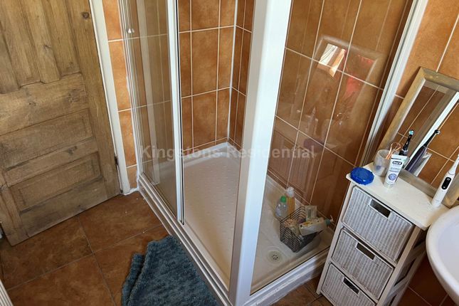 5, Cosmeston Street, Cardiff photo 3