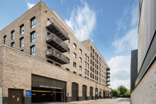 Apartment 2 Calville House 4, Ronalds Road, Brentford photo 2