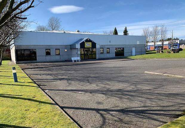Leisure/hospitality to let in Newark Place, Glenrothes