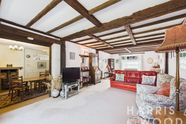 31 Regent Street, Rowhedge, Essex photo 2