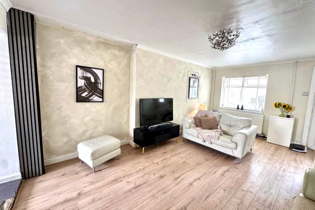 54 Church Street, Merthyr Tydfil photo 2