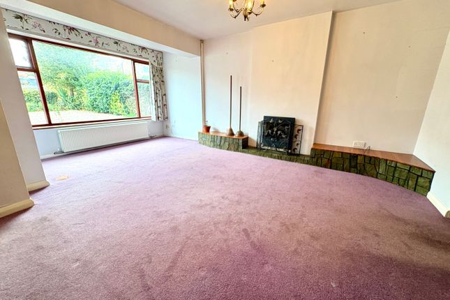60, Grass Acres, Leicester photo 2