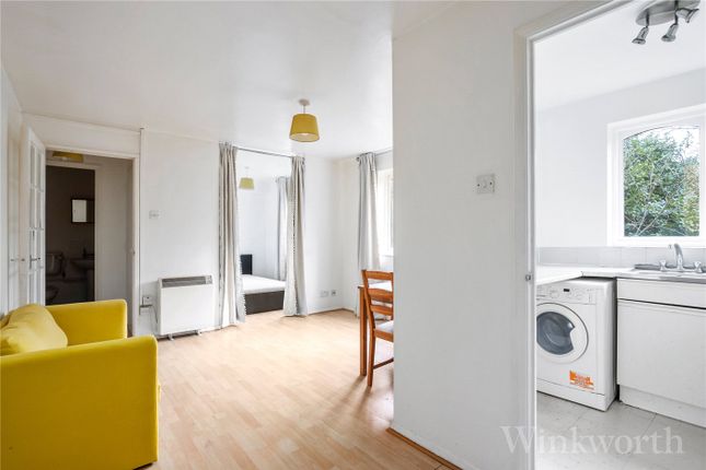 Flat 7, Carew Court, 3, Samuel Close, London photo 3