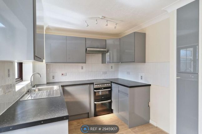 Knaresborough Court, Eynesbury, St Neots photo 5