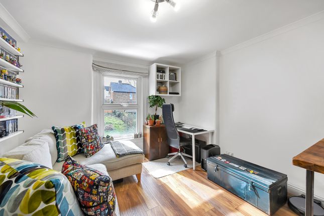 104B, Maryon Road, Charlton photo 2