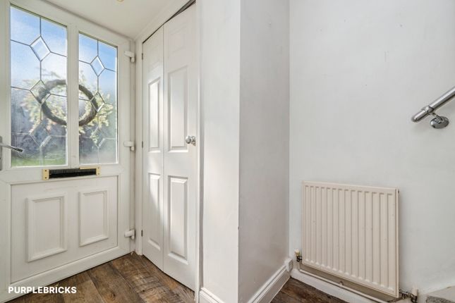 74, Wolsey Road, Lichfield photo 3