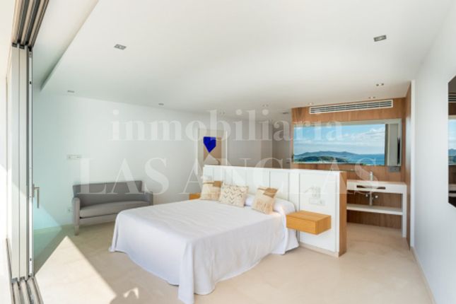 Villa for sale in Talamanca, Ibiza, Es