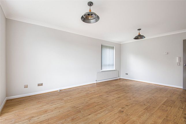 9, Wood Lodge Grange, Sevenoaks photo 4