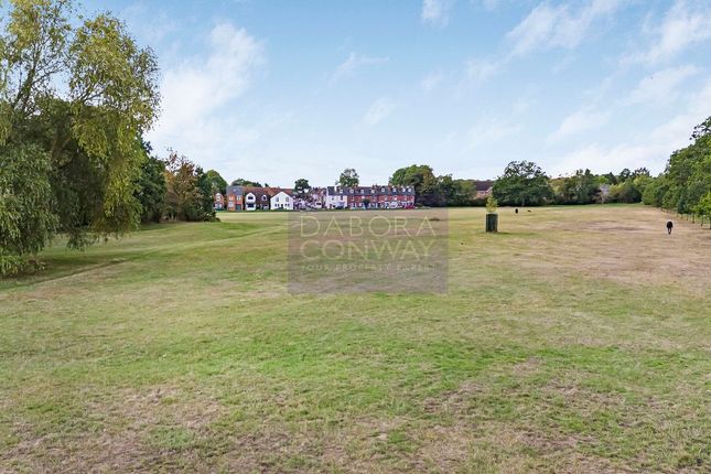 1a, Coppice Row, THEYDON BOIS photo 4