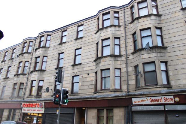 Flat to rent in Love Street, Paisley