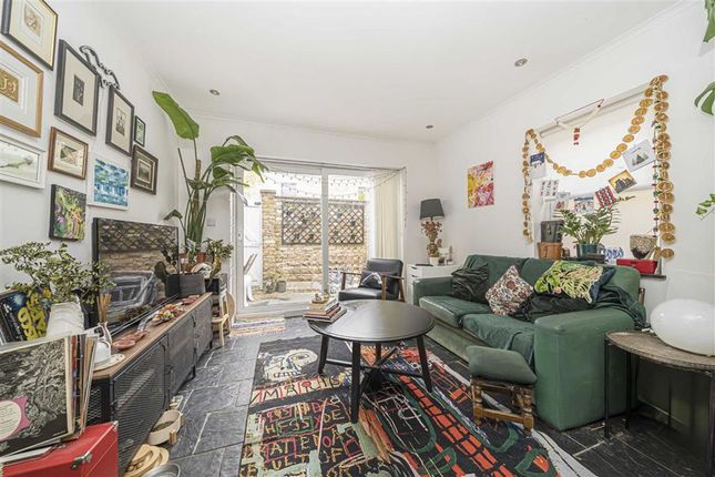 Thumbnail Flat for sale in High Street, Teddington