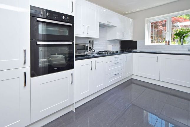 66, Cloughwood Way, Stoke-On-Trent photo 3