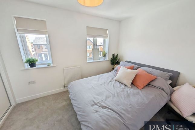42, Poppy Place, Newcastle Upon Tyne photo 5