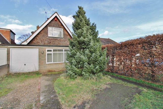 Thumbnail Detached house for sale in Malyons Road, Hextable, Swanley
