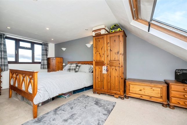 80, Allington Drive, Kent photo 4