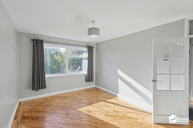 Bodmin Crescent, Middleton photo 2