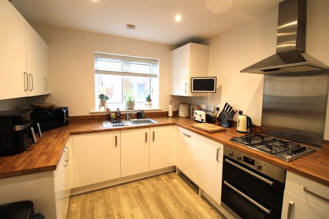 Property for sale in Newstead Way, Daventry