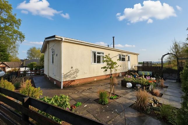 2-bed caravan on 53, Blenkinsopp Castle Home Park, Brampton, £110,000