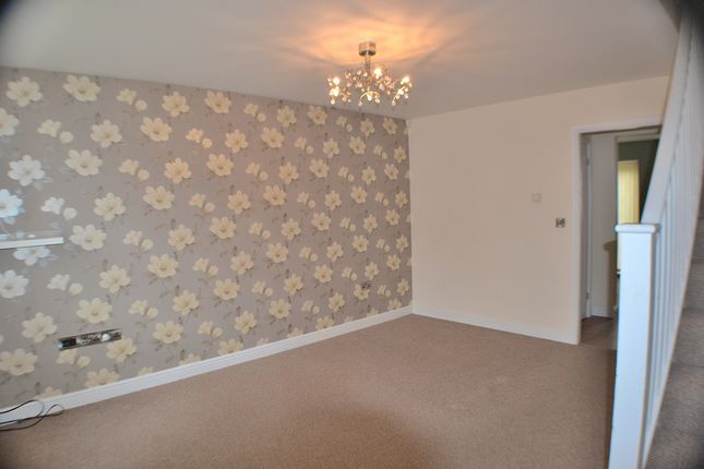 35, Hornsea Road, Derby photo 2