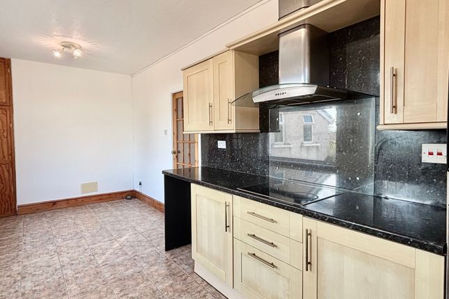 86 Mount Pleasant, Swansea photo 3