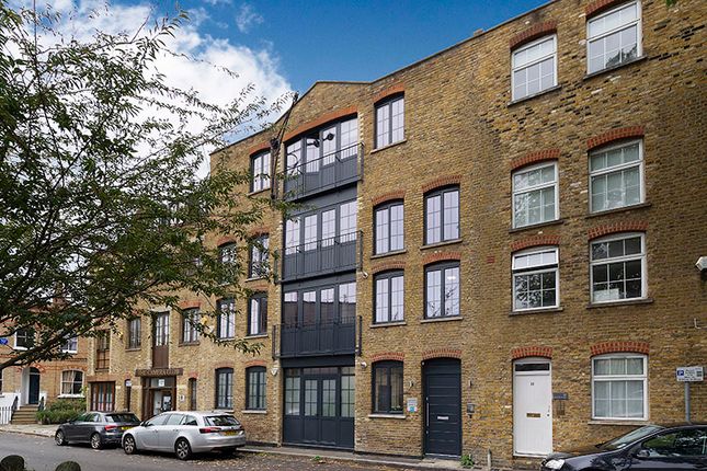 Office to let in Bowden House, 14 Bowden Street, London