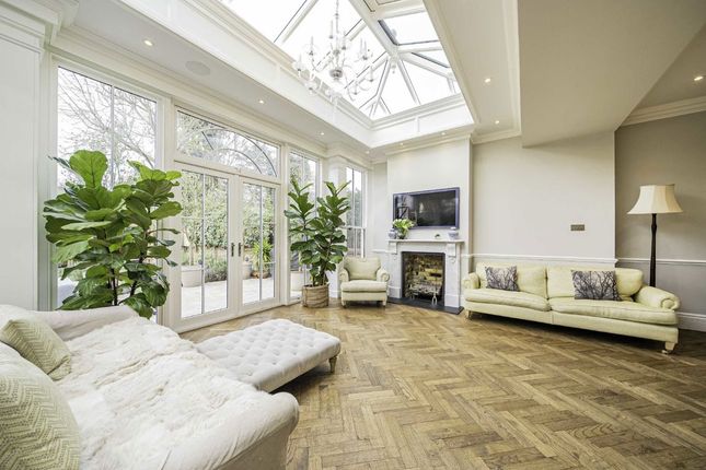 7, Wolverton Avenue, Kingston Upon Thames photo 3