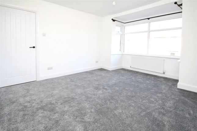 72, Edison Avenue, Hornchurch photo 5