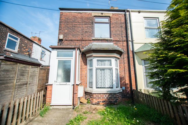Thumbnail Semi-detached house to rent in Lorraine Street, Hull