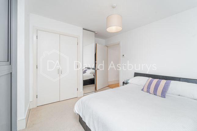 Terraced house for sale in Stadium Mews, Highbury Square, London