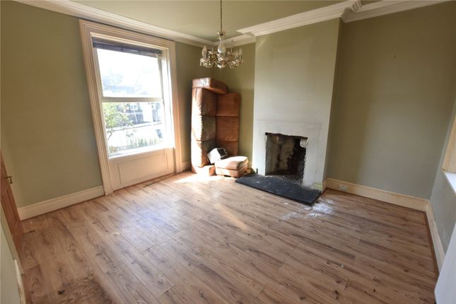 65, Moor Lane, West Yorkshire photo 4